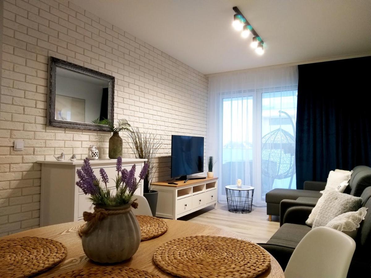Apartament Ikar Z Widokiem Na Morze W Kompleksie Platinium Ревал Екстериор снимка